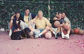 Bill Walton with his kids