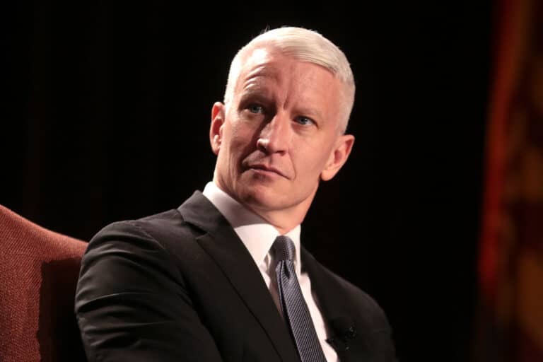 Anderson Cooper Net Worth: House & Charity