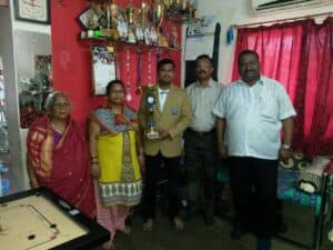 Prashant_More_with_his_family