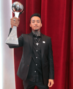 nyjah huston with the best male action sports athlete award