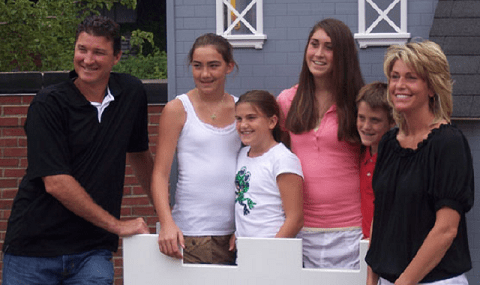 Mario Lemieux with his family
