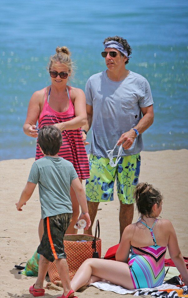 Ben Stiller with his then-wife and daughters on a vacation in Hawaii