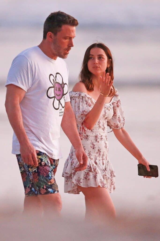 Ben Affleck on a vacation with ana de armas in costa rica 