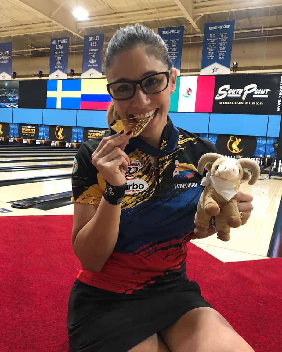 clara wins gold at the 2019 world championship