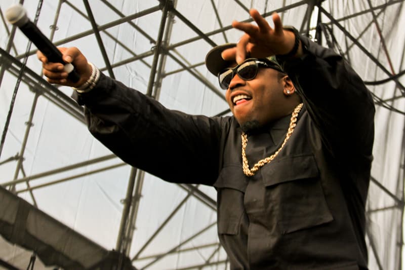 Big Boi signalling at the crowd in Governors Ball
