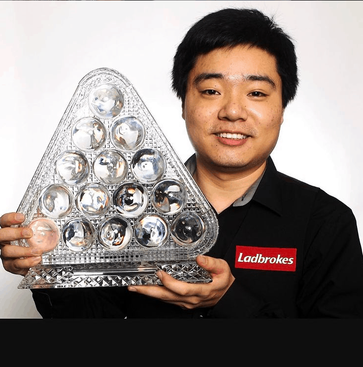 Ding Junhui with his Trophy