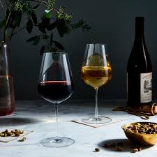 A beautiful picture of wine set