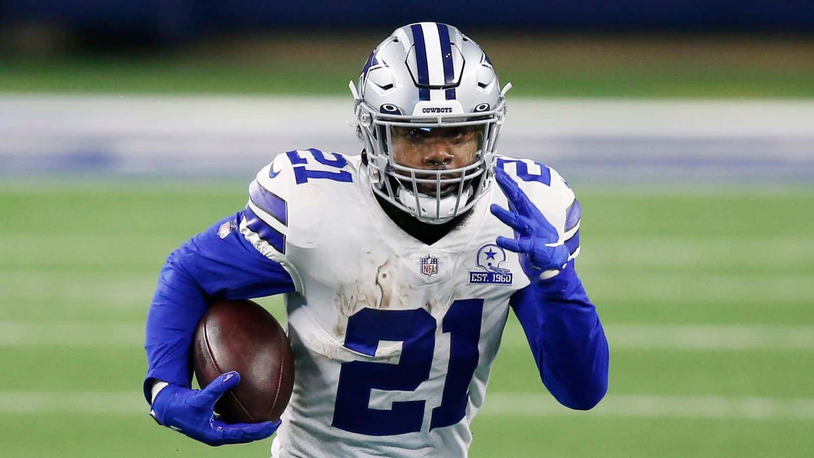 After recording the best times in several dashes, Ezekiel Elliott was named...