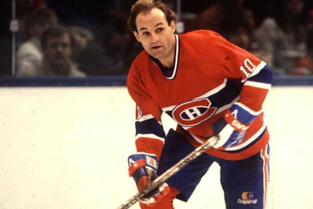 Guy-Lafleur-playing-for-Montreal-Canadiens