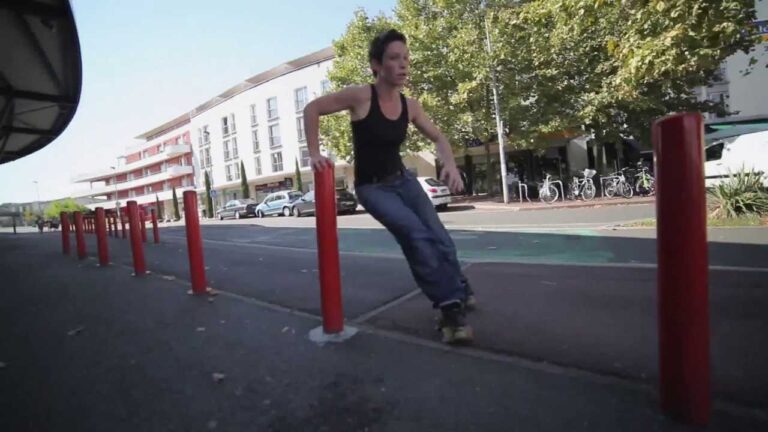 Chloe Seyres: Roller-Skating, Family & Net Worth