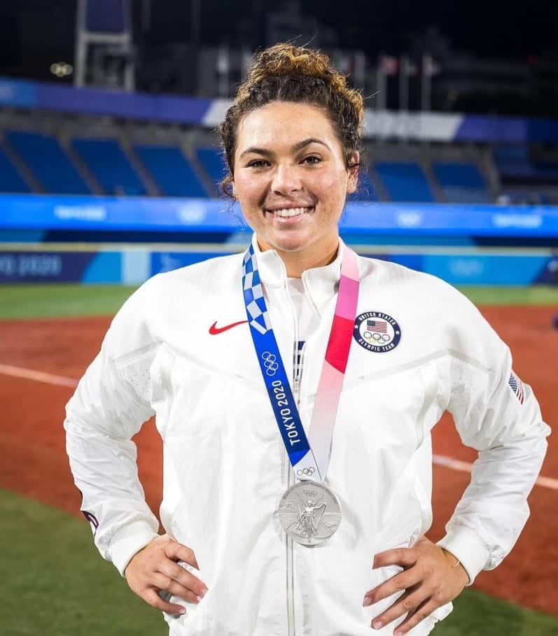 Garcia with the Olympics 2020 silver medal.