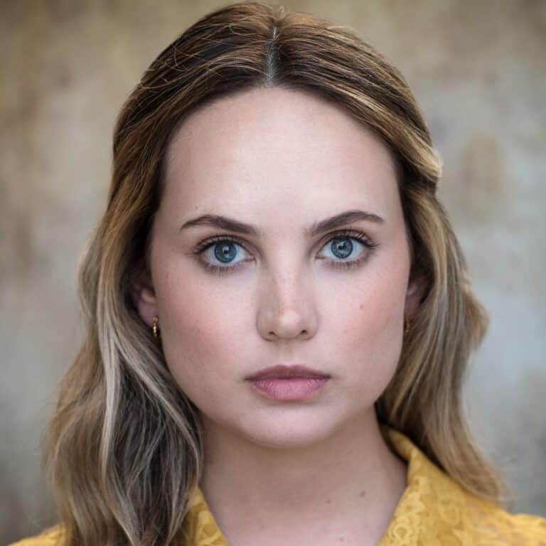Meaghan Martin: Acting, Music & Net Worth