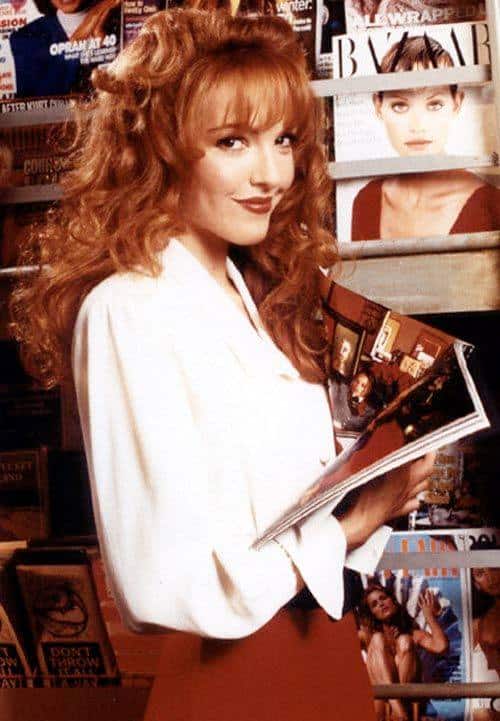 Amy Yasbeck posing for a photo.
