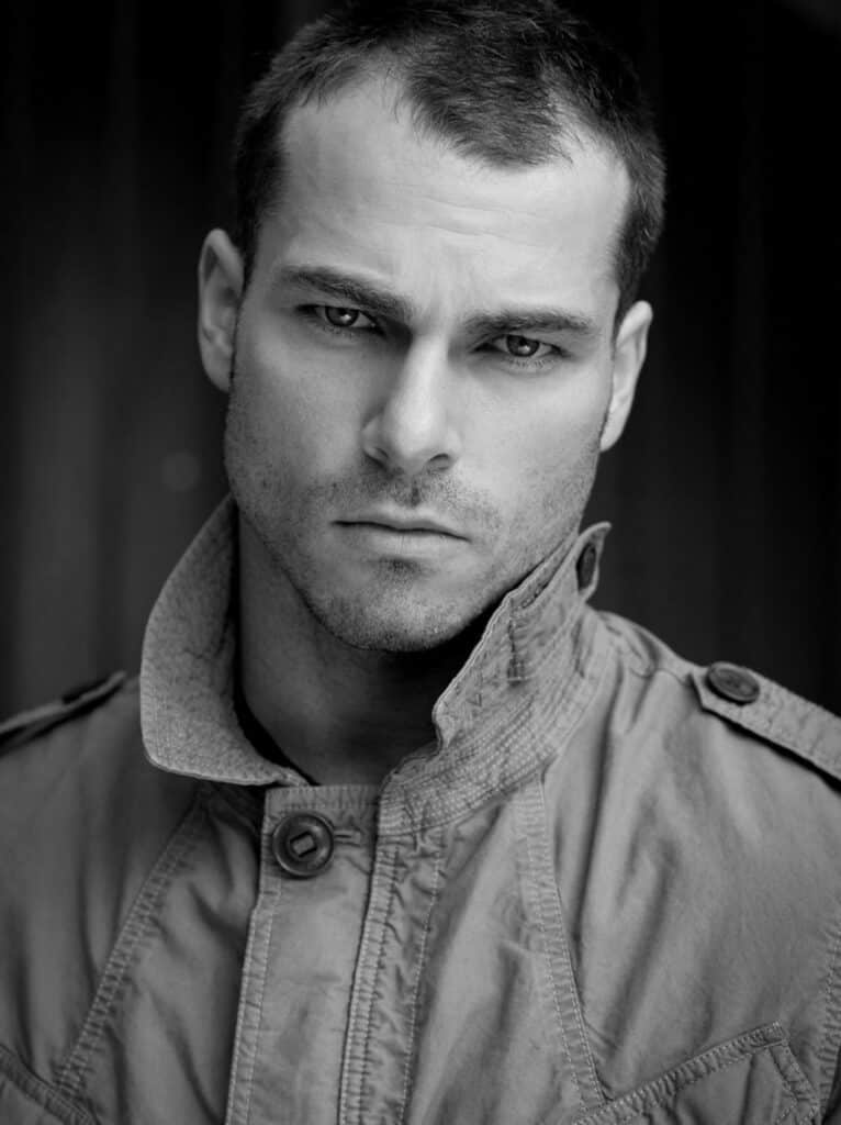 Talented Actor Shawn Roberts
