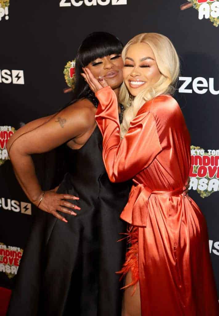 Blac Chyna and her mother in the red carpet