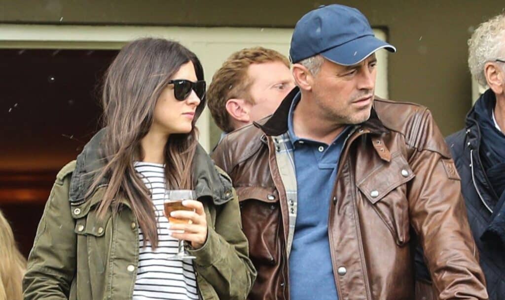 Aurora-Mulligan-chilling-with-Matt-LeBlanc