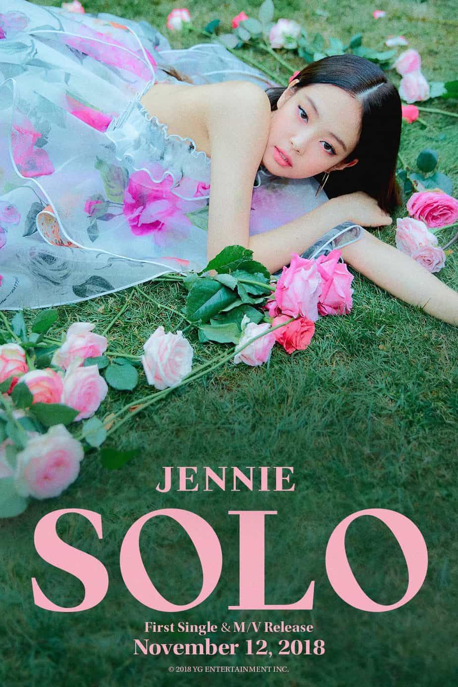 Jennie SOLO cover photo.