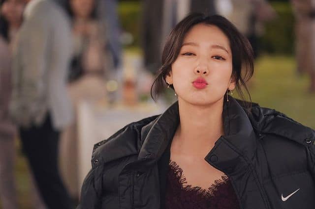 Park Shin-hye with a cute pout.Park Shin-hye with a cute pout.