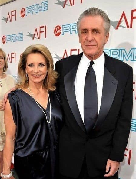 Chris Rodstorm with her husband Pat Riley. (sourcce Pinterest)