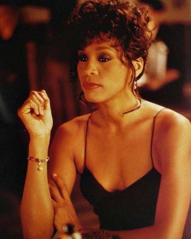 Whitney-Houston-acting-in-Waiting-to-Exhale
