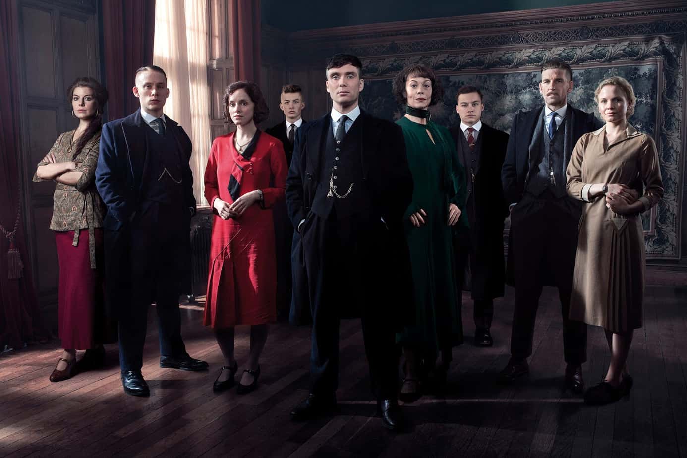 Cillian (middle) with the cast of Peaky Blinders (Source: The DreamCage)