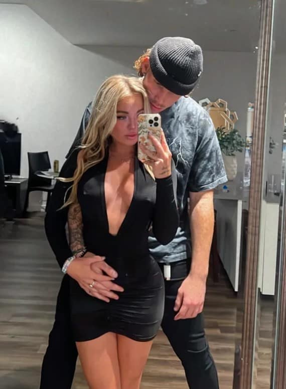 Spencer Webb And His Girlfriend Kelly Kay