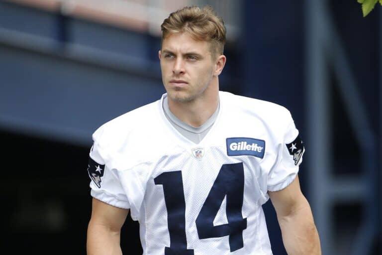 Braxton Berrios Wife: Relationship Timeline With Sophia Culpo – Family And Net Worth