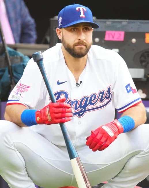 Joey Gallo Wife Or Girlfriend: Parents Salary And Net Worth