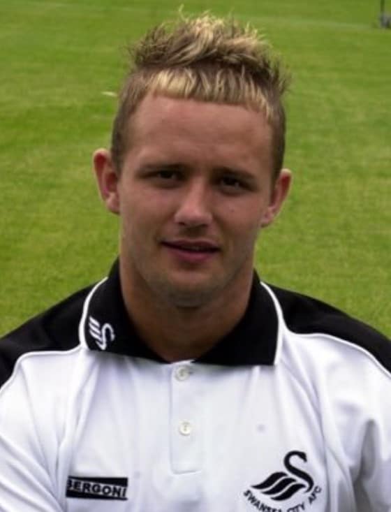Lee Trundle Wife : Is He Married? Net Worth ,Age and Parents