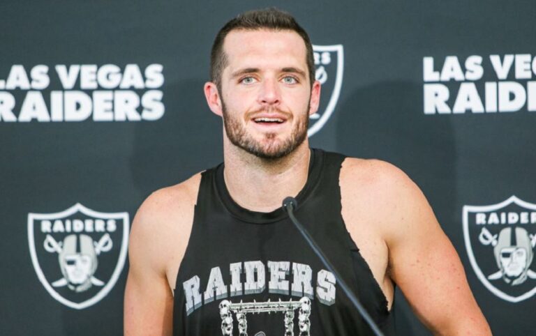 Las Vegas Raiders QB Derek Carr Teeth Before And After; Has He Had  A Surgery?