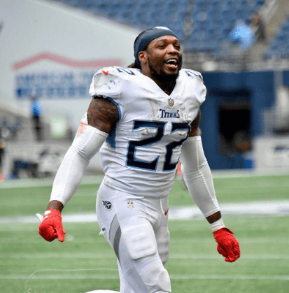 Derrick Henry in Tennessee Titans Jersery 