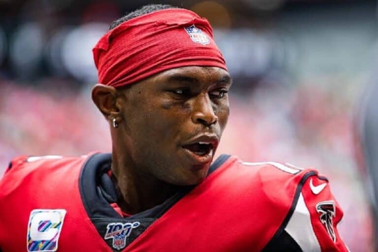 Is Julio Jones Gay? Ethnicity Parents And Girlfriend: Where Is He From?