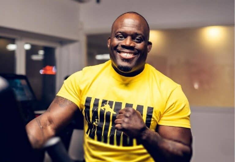 Who Is Melvin Manhoef Wife Tamara? Married Life Age Gap  And Kids