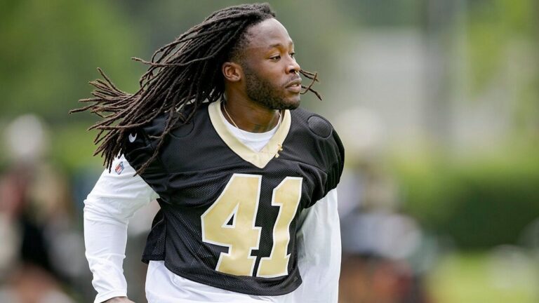 Does Alvin Kamara Have A Brother? More on His Sister Garmai K. Momolu: Age Gap Family Ethnicity And Net Worth