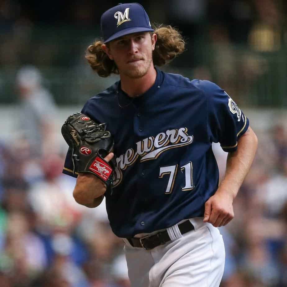 Brewers Reliever Josh Hader Cried When Apologizing to Teammates for Racist Tweets