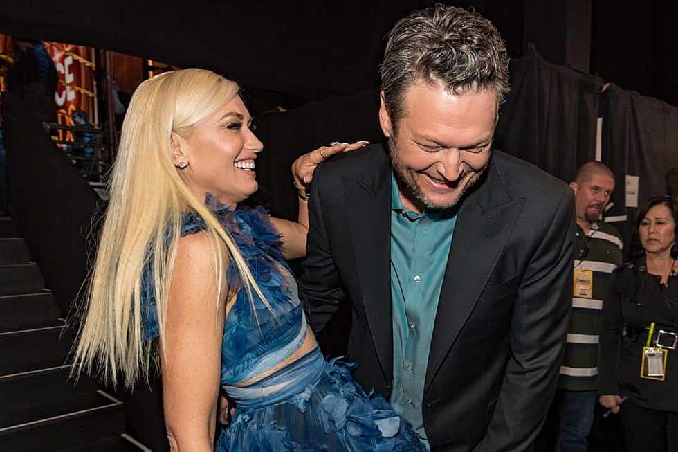 Gwen Stefani Corrects Blake Shelton After He Forgets Her New Last Name During ‘Amazing’ Surprise Performance
