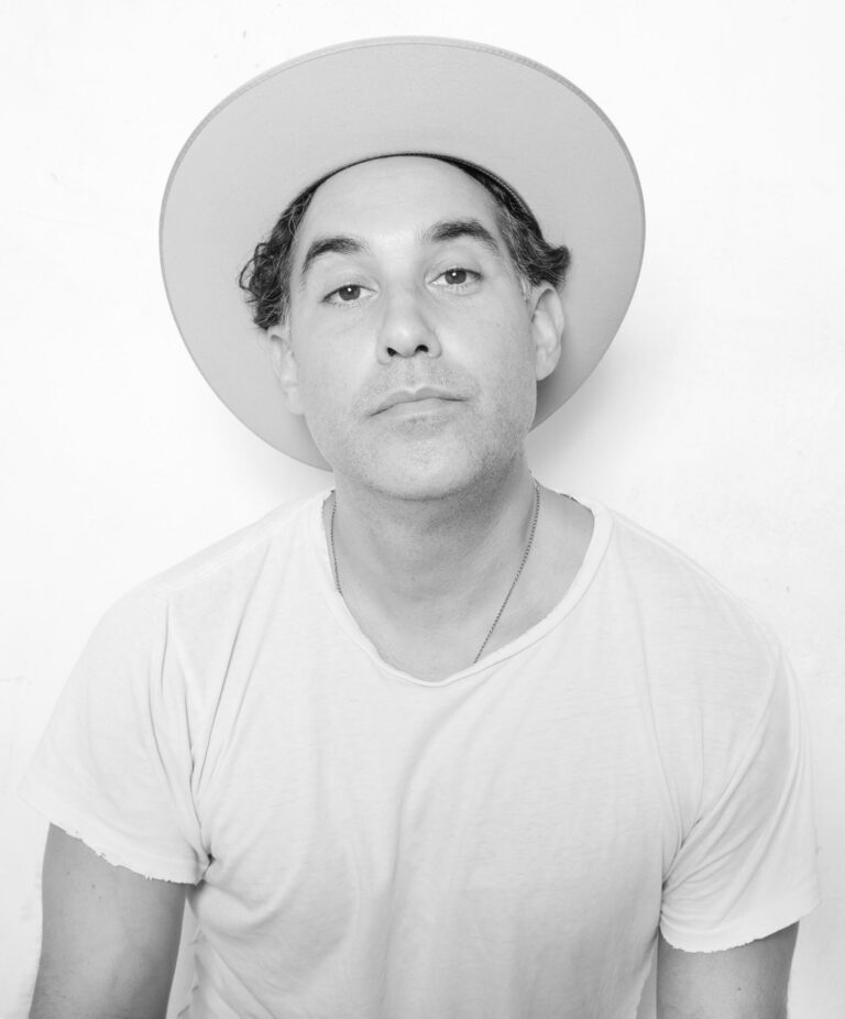 Joshua Radin Singer Wife: Is He Married? Family And Net Worth