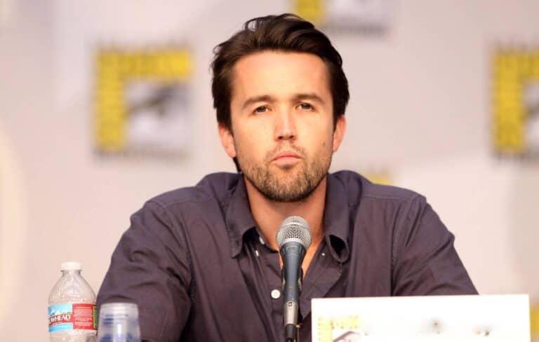 No, Rob McElhenney Is Not Gay, He Is Married To Kaitlin Olson, Kids And Net Worth