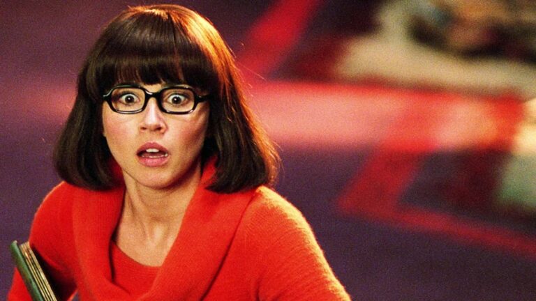 Who Does Velma Like In Scooby Doo? Velma Has Finally Come Out As A Lesbian