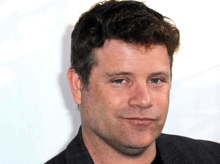 28 Days Haunted: Who Is Sean Astin Wife Christine Harrell? Dad And Family Ethnicity