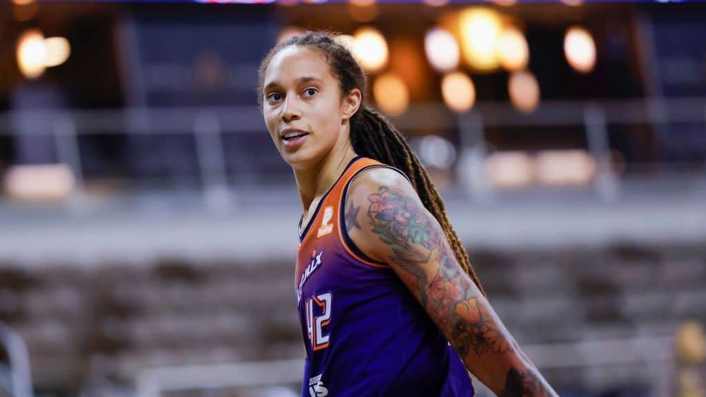 'I want to be someone to look up to': WNBA star Brittney Griner tells her coming out story