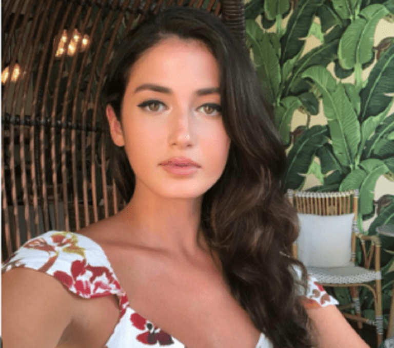 The Bachelor: Who Is Ariel Frenkel? Age Boyfriend And Net Worth