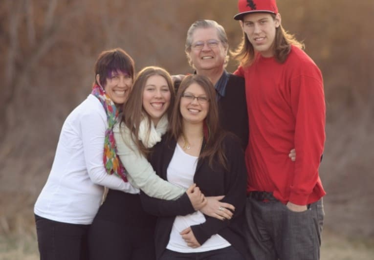 The Olynyk family, parents, and sisters 