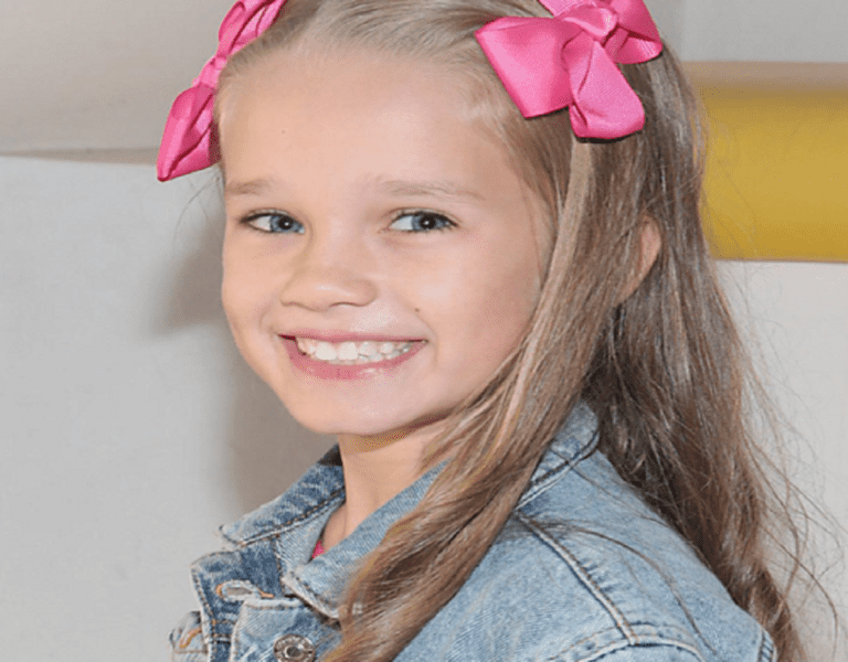 What Is Alisha Weir Nationality? Her Family Ethnicity And Net Worth