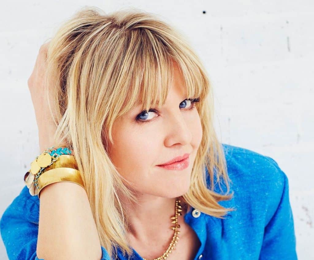 Ashley Jensen is one of the talanted Actress.