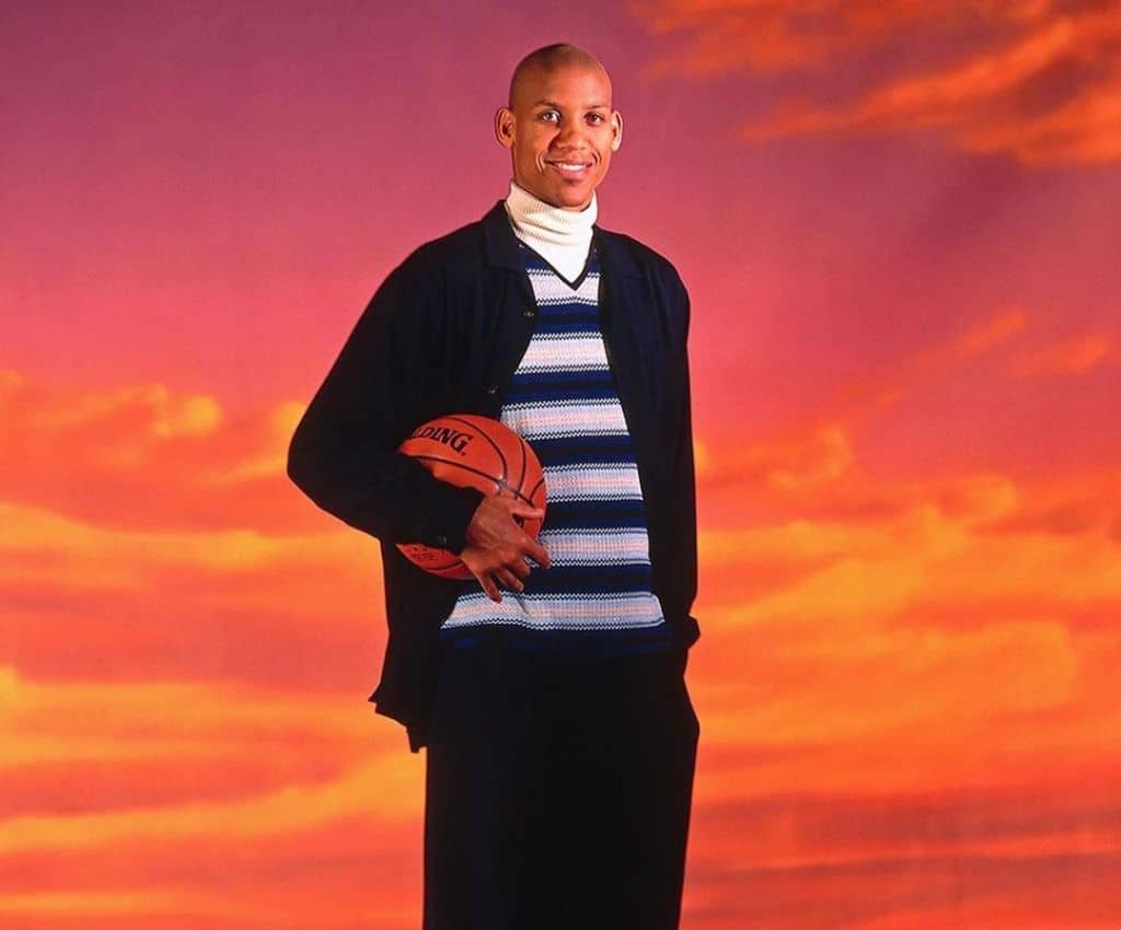 Reggie Miller's old photo when he was at the peak of his career. 