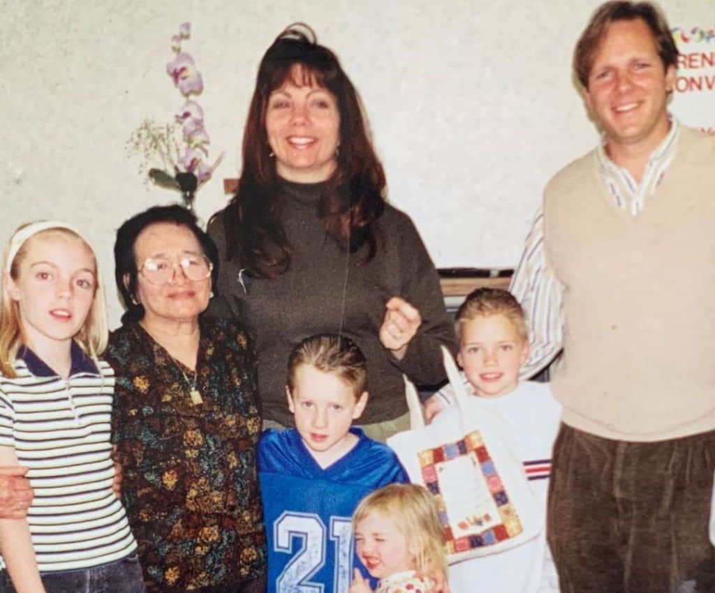 Elijah Schaffer's old photo with his family.