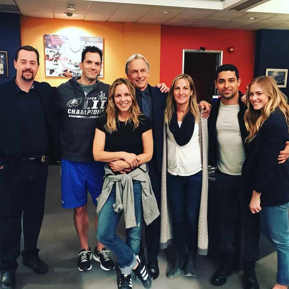 Kathy posted this picture with her CBS cast and her sister Lisa on her birthday (Source: Instagram)