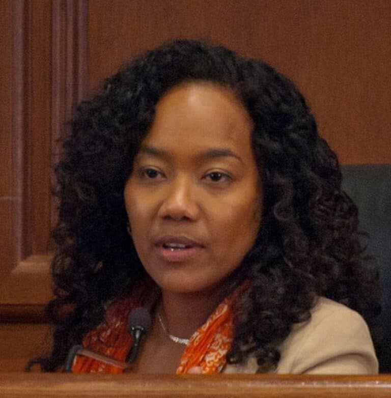 Sonja Sohn Husband: Was Married To Adam Plack And Has 2 Kids, Family And Net Worth