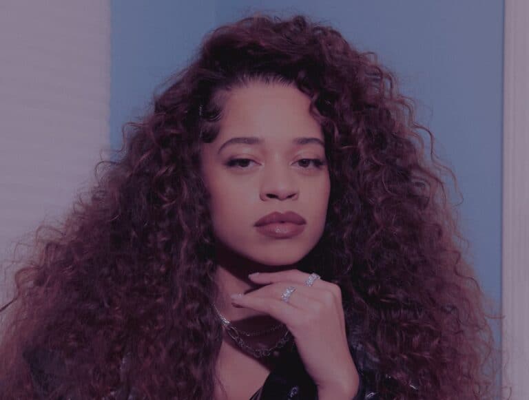 Ella Mai Parents: Irish Father And A Jamaican Mother, Family And Ethnicity